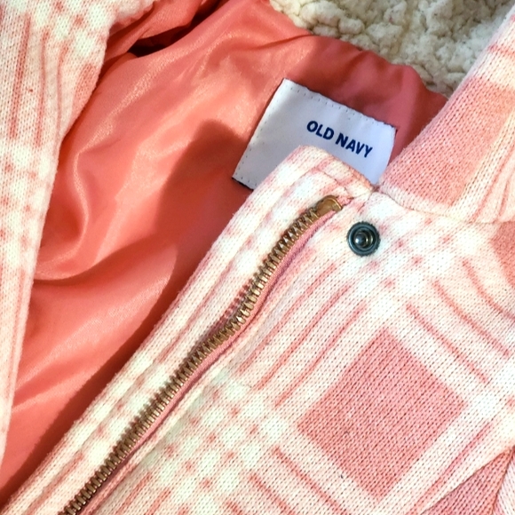 White and Pink Plaid Jaket For Baby. Size 12 - 18 Months. - Picture 6 of 6